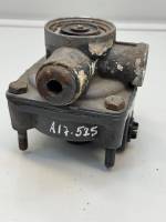 Wabco Pressure Limiting / Relay Valve 4750190000 A0044294444 M22x1.5 Used view 6