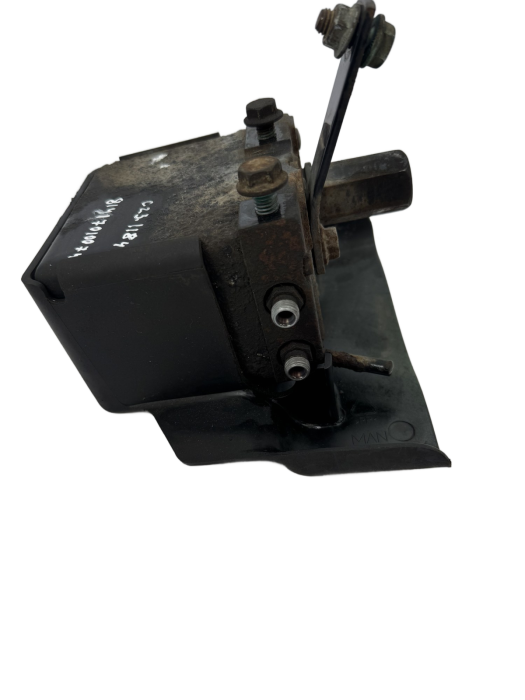 MAN TGX/TGS Cab Tilt Pump Cover 81417010074 81.41701-0074 1038036 Used Other Lorry/Truck Accessories Other Lorry/Truck Accessories