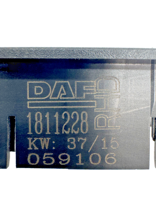 DAF CF XF Passenger Window Switch 1811228 1693128 1669887 Euro 6 Used view 2