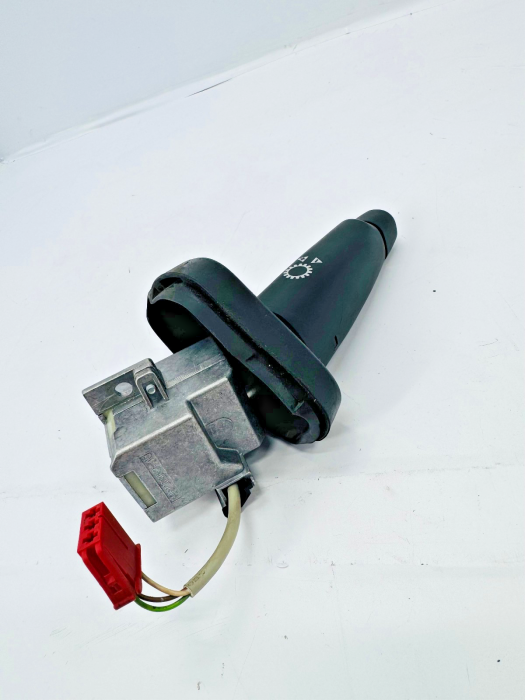 MAN TGA/TGS/TGX Exhaust Brake Stalk Switch 81255090157 81255090150 Euro 5/6 view 3