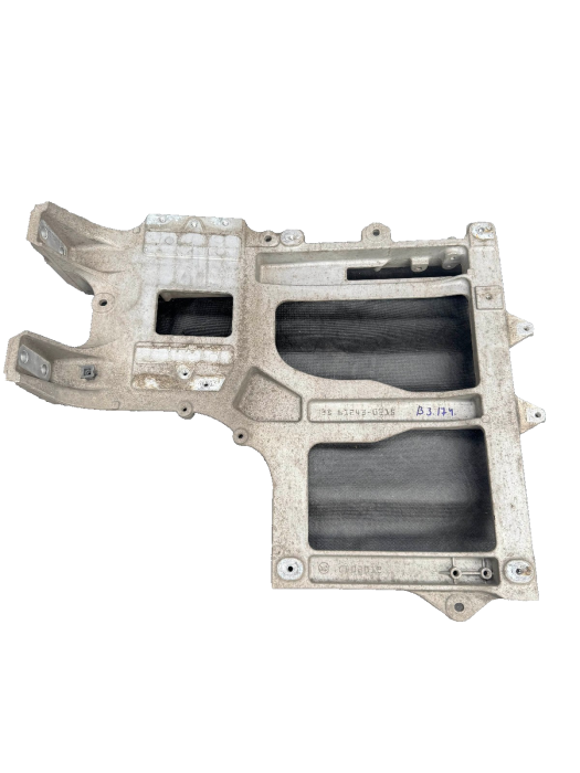 MAN TGX/TG3 Front Mudguard Bracket LH 81612430215 81.61243-0215 2020-on Used Other Exterior, Body & Frame Other Exterior, Body & Frame