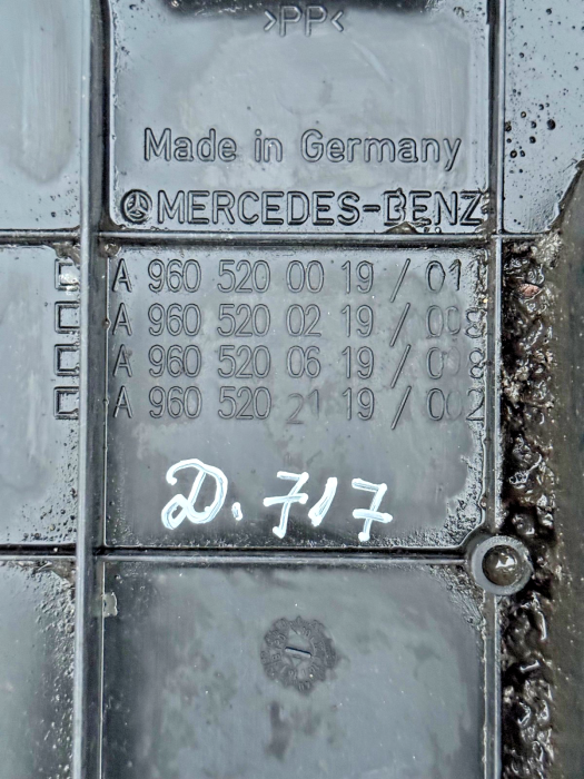 Mercedes-Benz Actros MP4 Rear Mudguard Wing A9605200019 A9605200219 LH Used view 5