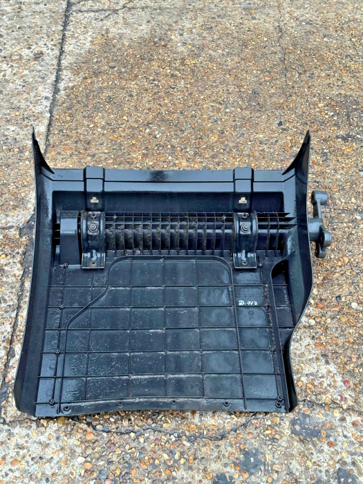 Mercedes-Benz Actros MP4 Rear Mudguard Wing A9605200019 A9605200219 LH Used view 6