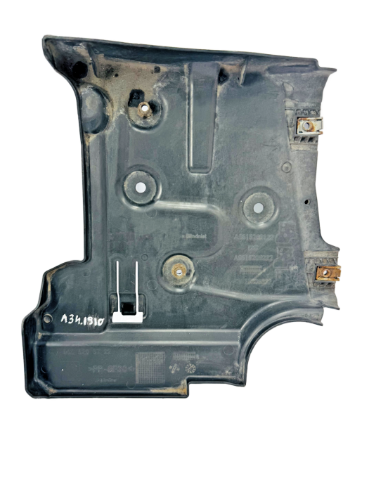Mercedes-Benz Actros MP4 Engine Cover Panel A9615209122 A9605203722 Used view 2