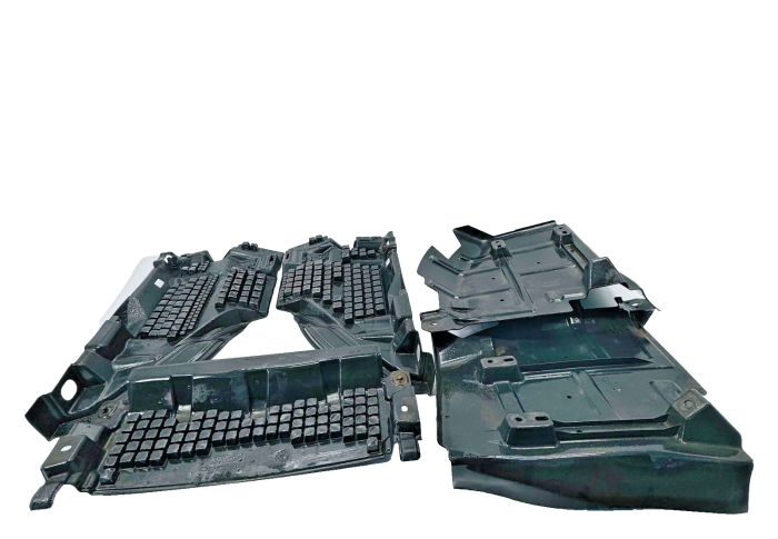 Mercedes Actros MP4 Engine Undertray Guard Set A9615205822 A9615204922 RH Euro 6 Other Exterior, Body & Frame Other Exterior, Body & Frame