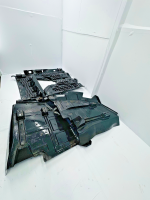 Mercedes Actros MP4 Engine Undertray Guard Set A9615205822 A9615204922 RH Euro 6 view 5