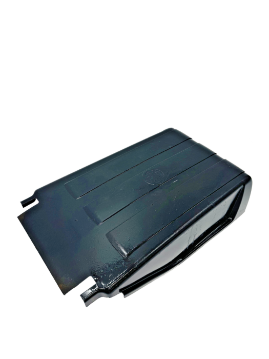 MAN TGX TGS Battery Box Cover 81.41860-0242 81418600242 81418600241 81418600230 view 6