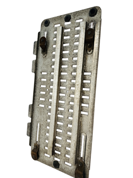 DAF CF/XF Catwalk Step Plate 1974646 Rear Centre Euro 6 Used view 5