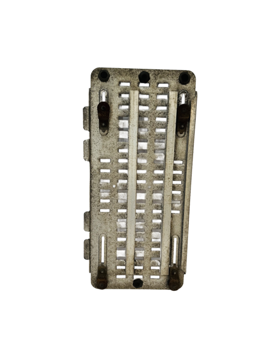 DAF CF/XF Catwalk Step Plate 1974646 Rear Centre Euro 6 Used view 6