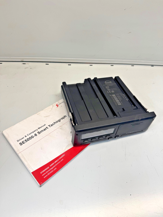MAN TGX/TGS Tachograph Tacho Type SE5000-8 81271016643 81.27101-6643 24V Used view 6