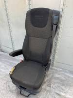 DAF XF/CF Euro 6 Passenger Seat 1844382 1893185 Grammer RHD left Used view 3