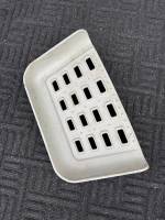 DAF XF106 Lower Left Step Plate Footstep 1945945 1945946 Genuine Euro 6 Used view 2
