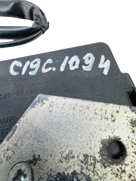 MAN TGA/TGS/TGX Door Lock Inner Right 81.62680-6146 81626806146 24V Euro 5/6 view 4