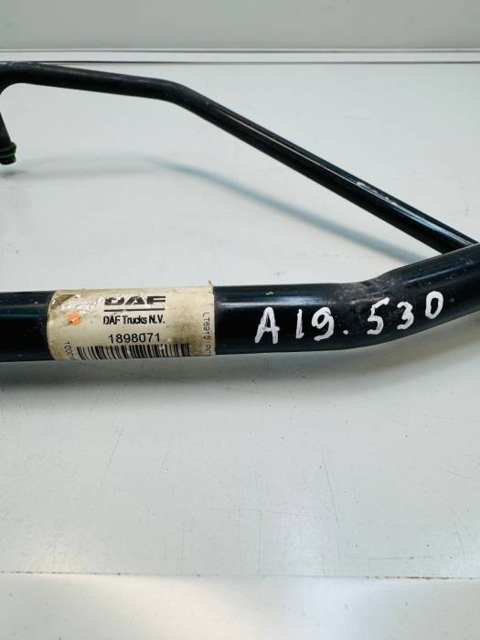 DAF XF106 Euro 6 A/C Refrigerant Pipes 1898071 + Pressure Sensor 1320112 Used view 2
