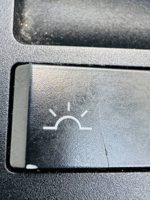 Mercedes Actros MP4 Window Switch A9605450913 ZGS003 TRW Right Euro 6 Used view 4