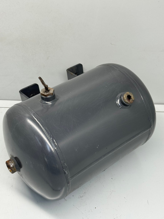 DAF XF106/CF Euro 6 Brake Air Tank 15.3L 1933833 6951507 Frauenthal Used