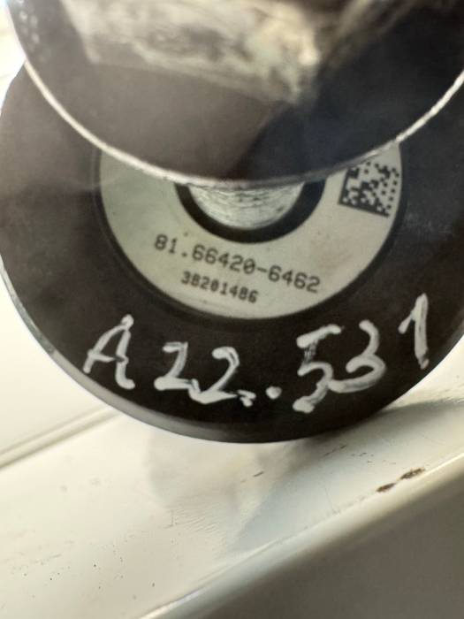 Man TGX Mudguard Support Right 81664206462 81.66420-6462 Tag Axle Euro 6 Used view 4