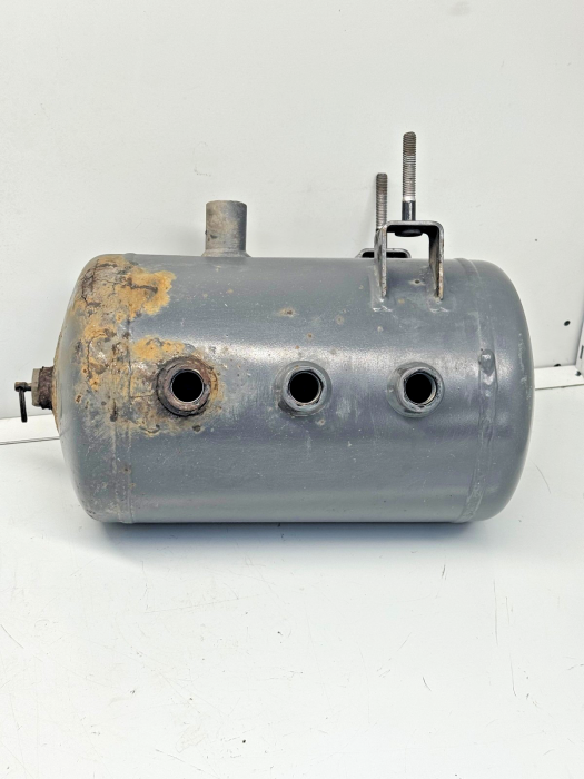 DAF XF 10.5L Air Tank / Reservoir 1920702 1091450 1888721 Frauenthal Euro 6 Used