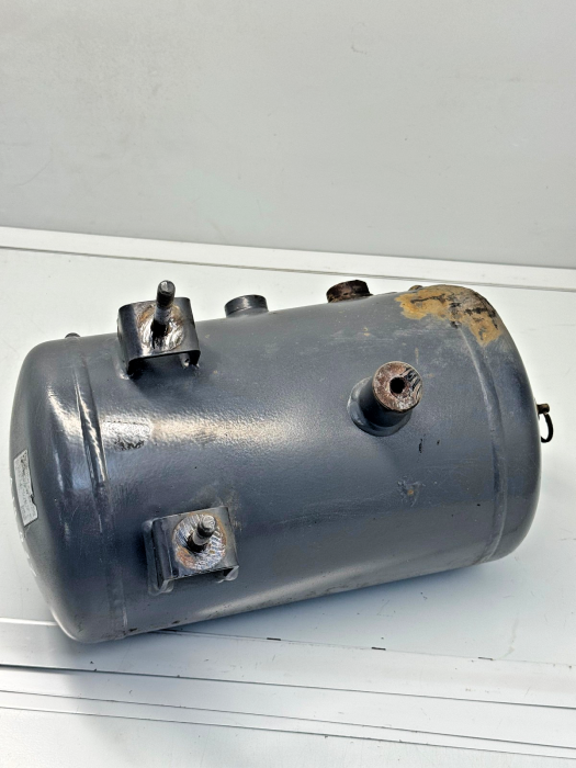 DAF XF 10.5L Air Tank / Reservoir 1920702 1091450 1888721 Frauenthal Euro 6 Used