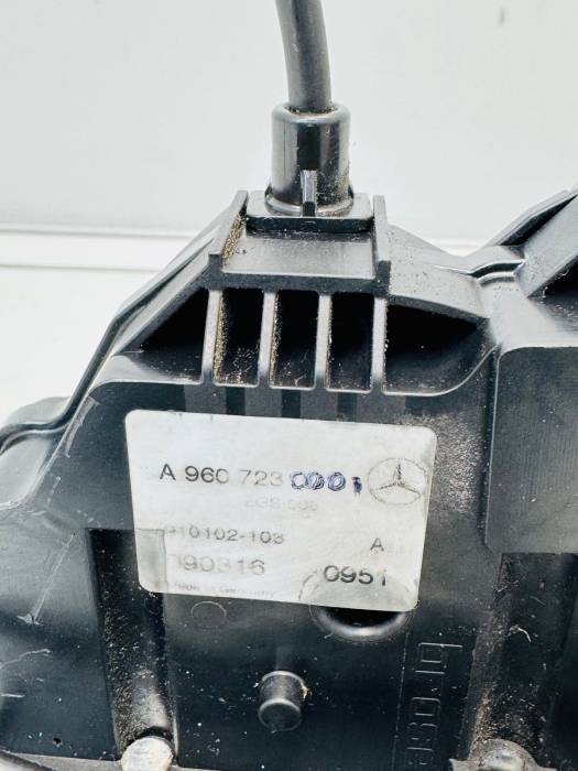 Mercedes Actros MP4 Door Lock Latch A9607230001 Left Front Brose Euro 6 Used view 6