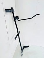 Volvo FH4 Cab Side Spoiler Lower Right Support Bracket 82429293 82424223 view 4
