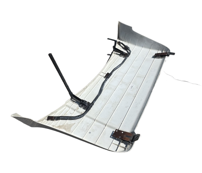 Volvo FH4 Globetrotter Roof Spoiler 82335020 82213853 21458486 Euro 6 White Used view 6
