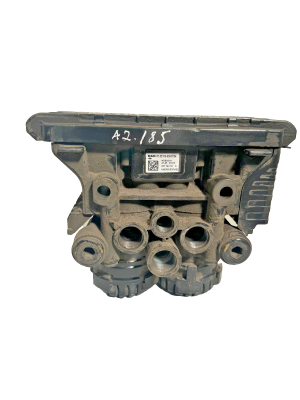 MAN TGS/TGX EBS Modulator Valve 81521069069 K050210 81.52106-6069 Rear Used