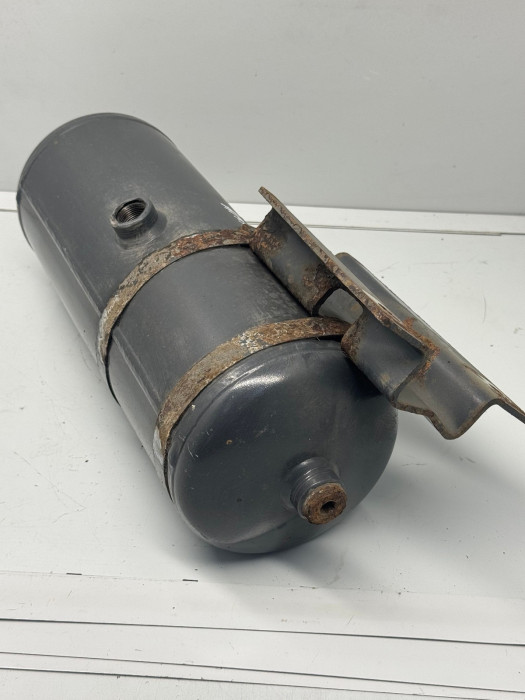 DAF XF105/XF106 7L Air Tank Reservoir 1733547 1616335 1227892 Frauenthal Used