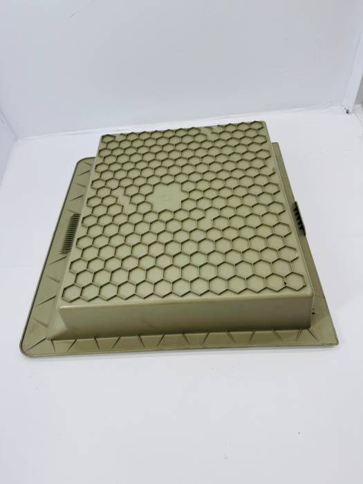 Volvo FH4/FH FM FMX Under Bed Storage Compartment 82158227 82157931 Euro 6 view 5