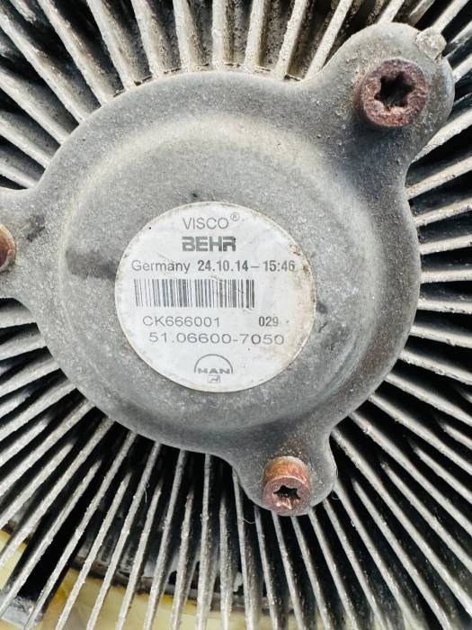 MAN TGX/TGS Visco Fan Kit Radiator Fan 51066007050 51066007125 CFF487000P Euro 6 view 4