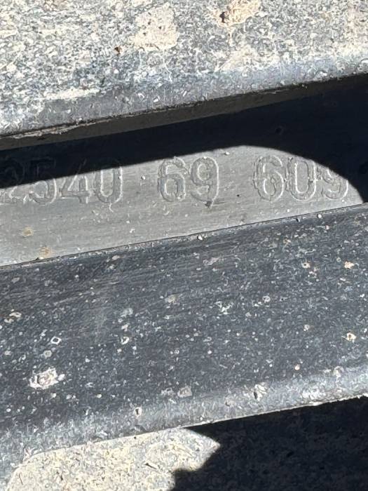 MAN TGA/TGS/TGX Rear Mudguard Fender 81664106625 254069609 Used view 3