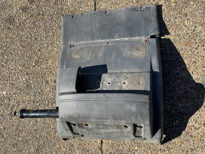 MAN TGA/TGS/TGX Rear Mudguard Fender 81664106625 254069609 Used view 5