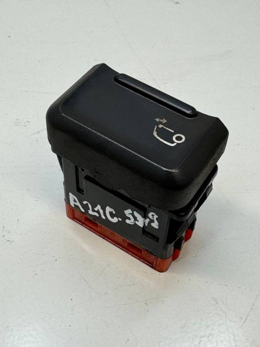 Daf XF106 Sunroof Switch 1832326 21843969 Roof Console Euro 6 Used view 4