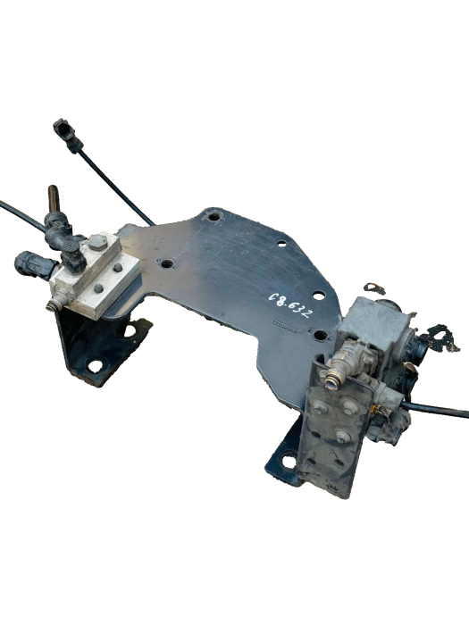 Volvo FH4/FM4 Air Dryer Bracket 22008140 7422008140 Euro 6 With Valves Used