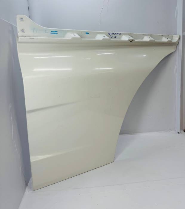 MAN TGX/TGA XXL Door Extension Left 81626100023 81626100019 202886 LH Euro 5/6 view 3