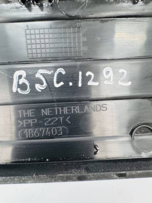 DAF CF Lower Step Surround Trim 1867403 LH Used view 5