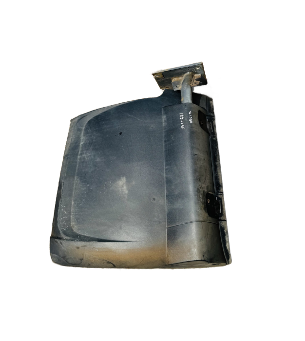 DAF XF105/XF106 Rear Mudguard Front LH 1892245 D5X409 Euro 6 Used view 2