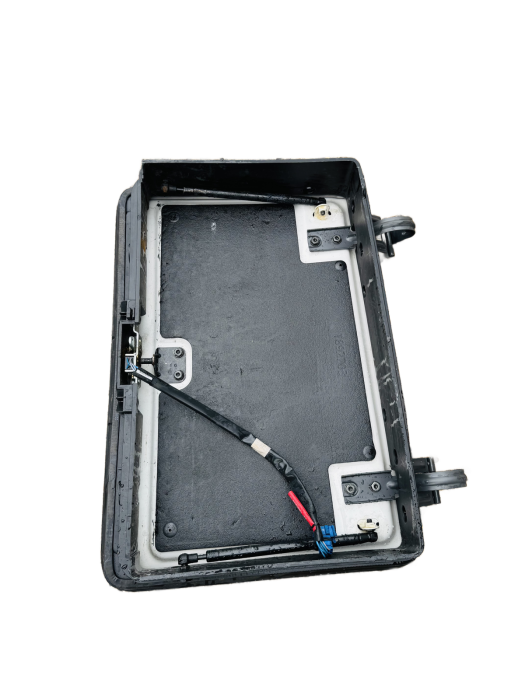 Scania P/G/R/T Cabin Storage Compartment Lid Frame 1891518 1891520 RH Used view 7