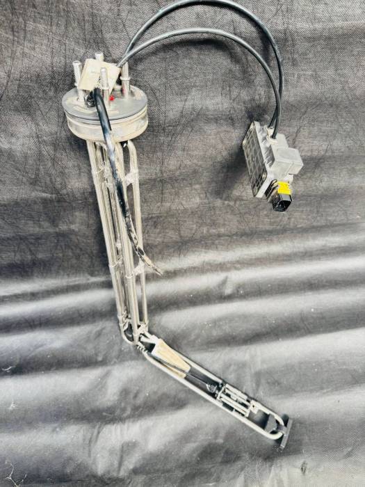 MAN TGX/TGS AdBlue Level Probe 81154086103 81.15408-6103 81154086056 Euro 6 Used view 7