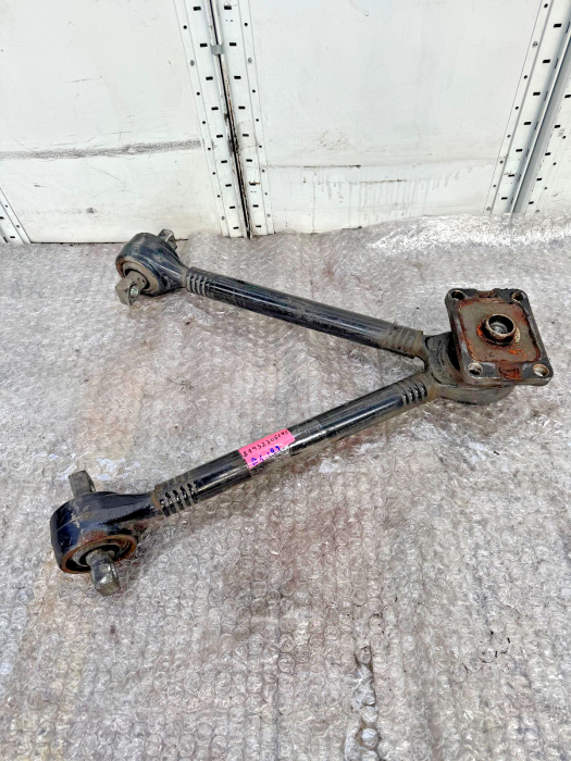 MAN TGA/TGS/TGX Rear V-stay Control Arm 81432706145 81.43270-6145 Euro 6 Used view 3