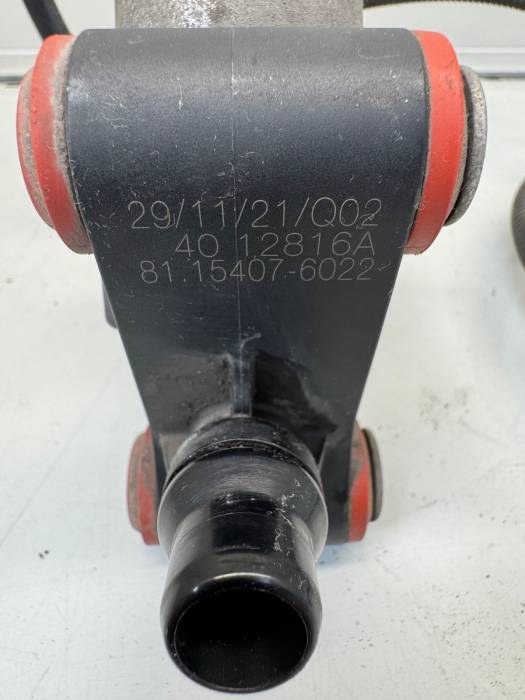 MAN TGX/TGS AdBlue Solenoid Valve 81154076022 81.15407‑6022 Euro6 OEM Used view 6