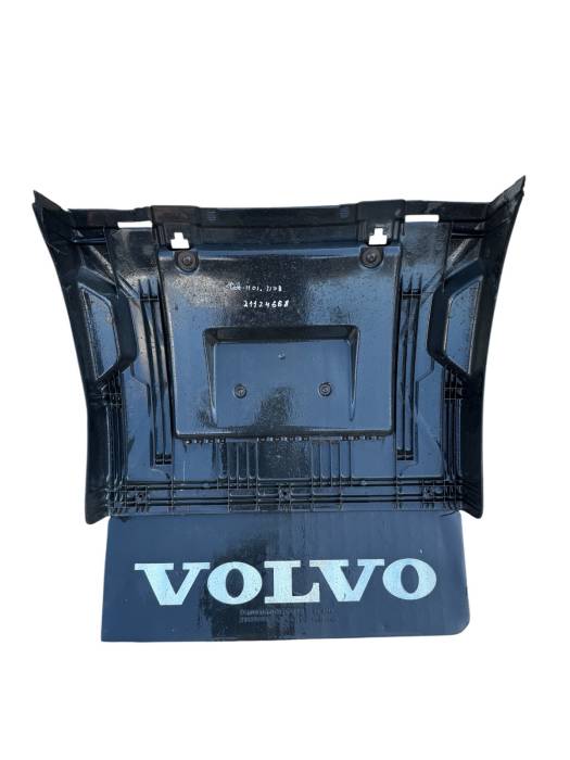 VOLVO FH4/FH5 Rear Axle Left Mudguard 21124668 21822747 21822748 LH Euro 6 Used Other Exterior, Body & Frame Other Exterior, Body & Frame