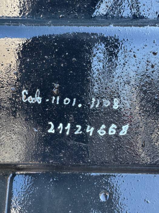 VOLVO FH4/FH5 Rear Axle Left Mudguard 21124668 21822747 21822748 LH Euro 6 Used view 3