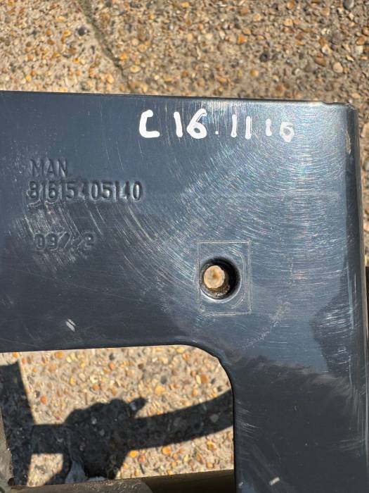 MAN TGX/TGS Step Plate Bracket 81615405140 81.61540-5140 RH Euro 6 Used view 6