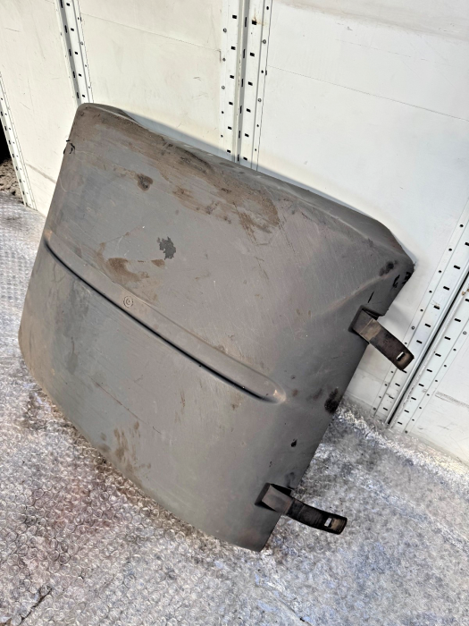 MAN TGX/TGS Rear Axle Wing Top Mudguard 254069915 400.068.519.11 Sauermann Used view 5