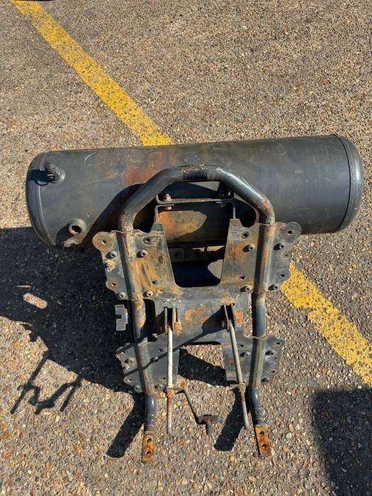 DAF XF106 Air Tank Assembly 1907802 2007160 Frauenthal Used view 3