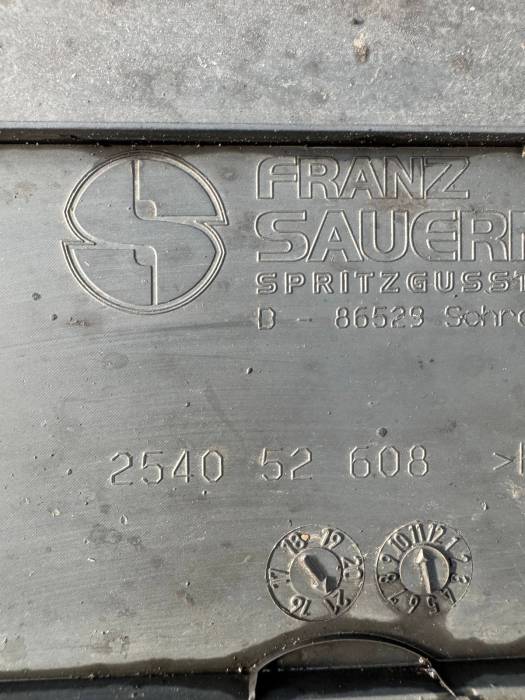 MAN TGX/TGS Rear Axle Mudguard Forepart 520mm 254052608 254052609 Sauermann Used view 6