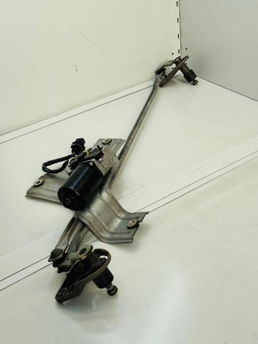 Mercedes Actros MP4 Antos Arocs Windscreen Wiper Linkage Motor A9608202781 Used view 4