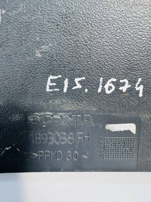 Scania R/P/G/T 5 Series Under Bunk RH Interior Panel 1893038 1773208 Used view 2
