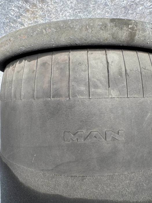 MAN TGX/TGS Rear Air Spring ContiTech 4882 N1 P25 81436006067 81.43600-6067 Used view 6